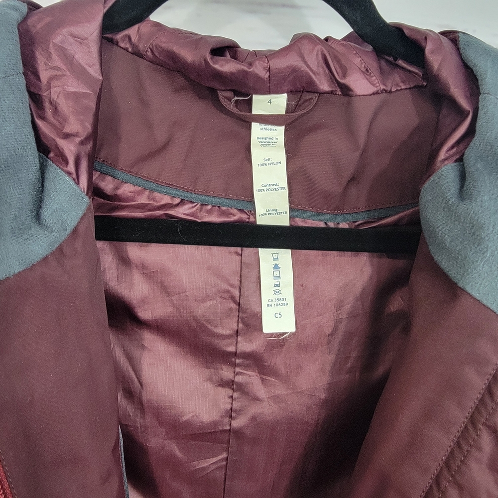 Lululemon Athletica Right As Rain Plum Raincoat 4 - Picture 5 of 5